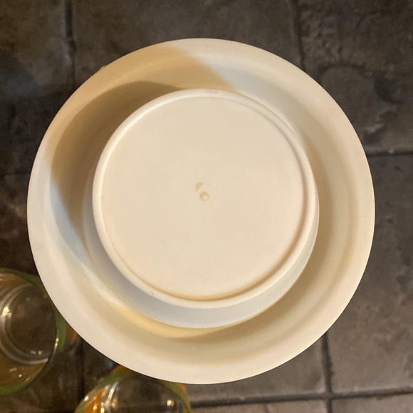 Anchor Hocking Orange Juice Carafe & 2 Glasses - Picture 6 of 8